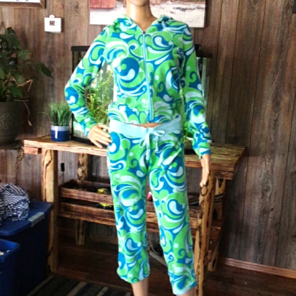 COPY - Victoria's Secret Pink Y2K Vibtage Terry cloth lounge outfit.